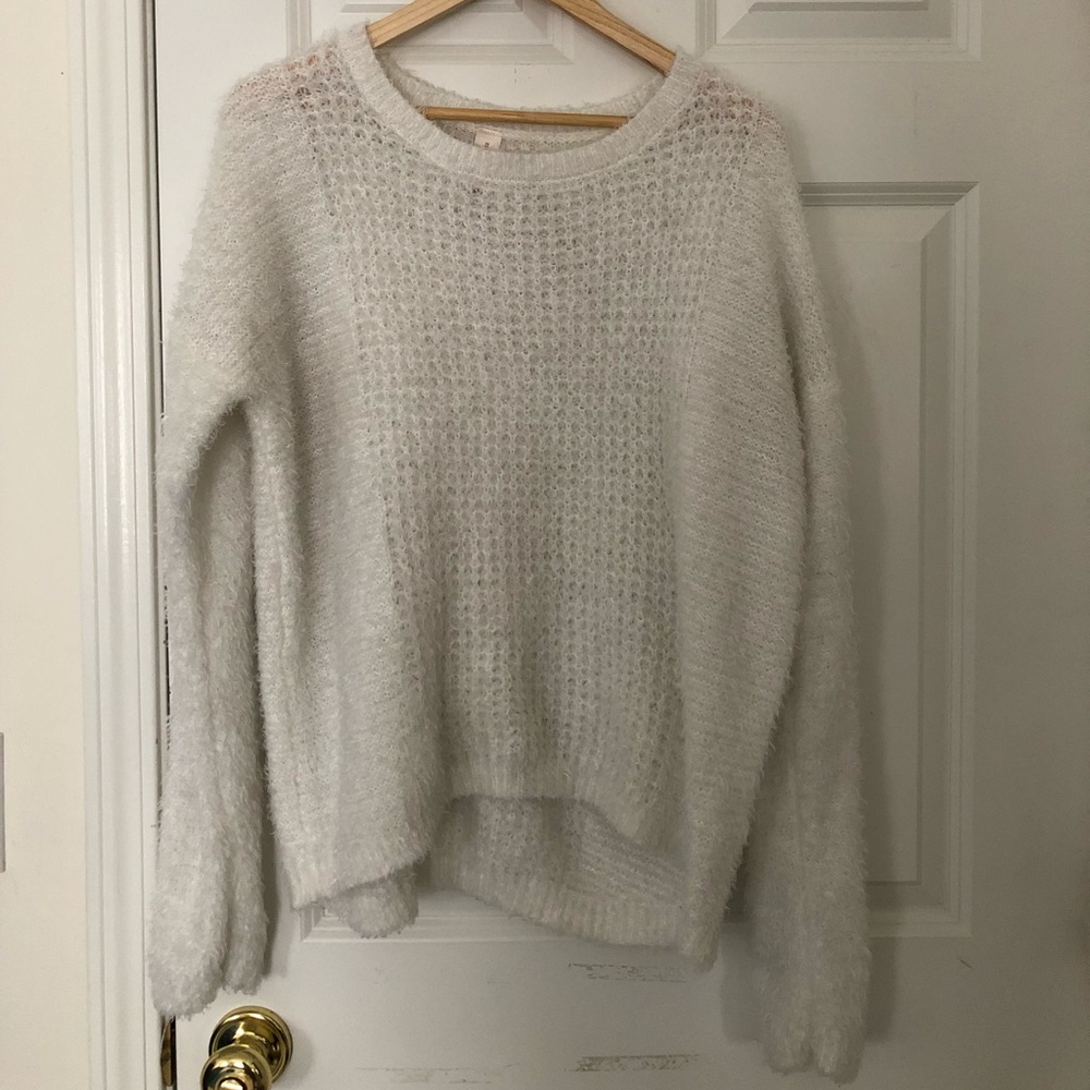 SUPER SOFT SWEATER